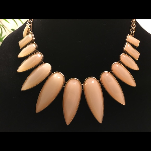 Jewelry - Vintage necklace